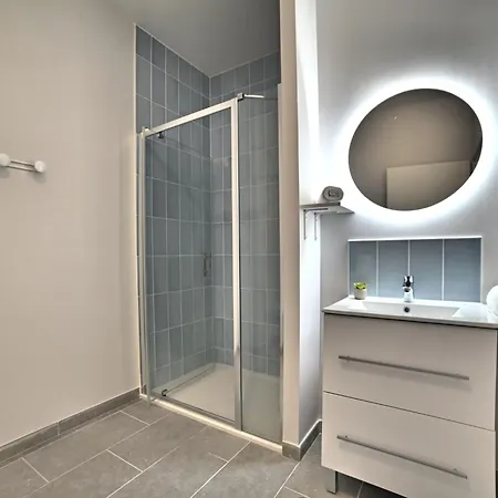 Les Saumonards By Interhome