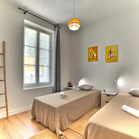 Les Saumonards By Interhome * Boyardville
